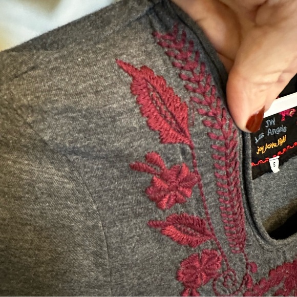 Johnny Was Women’s Boho Grey Long Sleeve Stretch Embroidered Tunic Tee Shirt S - Picture 6 of 9